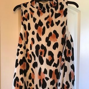 NWT Leopard swing tank.